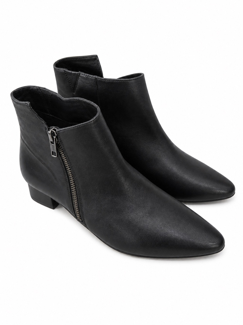 VANELi Leather Ankle Booties – Women’s 8.5 Slim (Narrow) Black Asymmetrical Zip